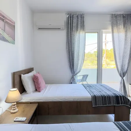 Ismini Luxury Villa *