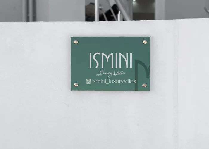 Ismini Luxury Villa *