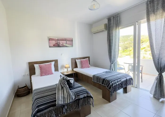 Villa Ismini Luxury *